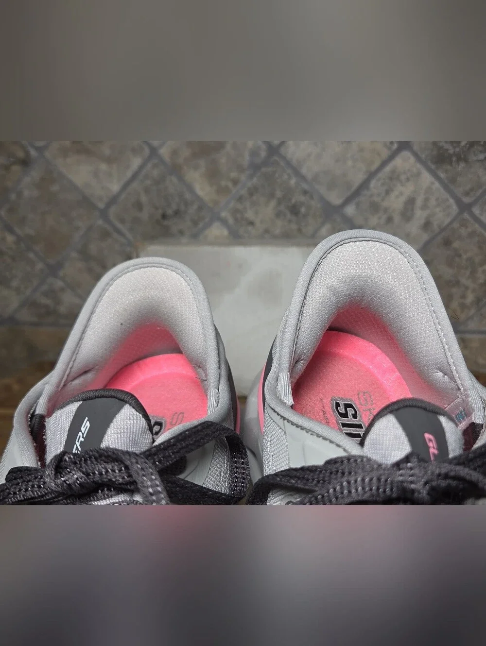 Skechers Women's Slip-ins Glide-Step Altus Lace Up Shoes Gray/Pink Size 9 M